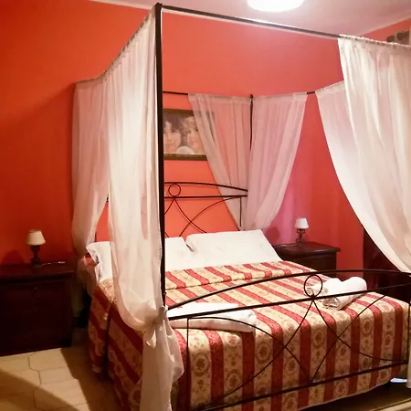 Rosangela 3* تاورمينا